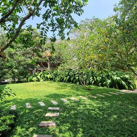 Villa Arana Bentota Exteriör bild