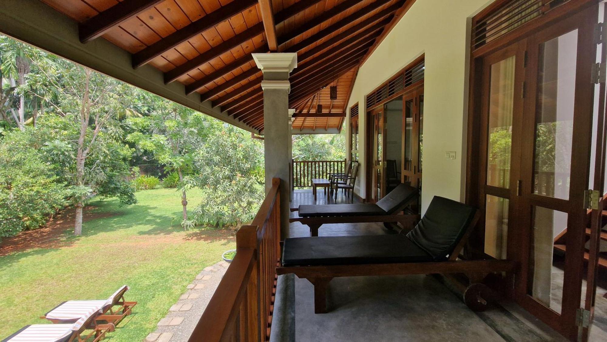 Villa Arana Bentota Exteriör bild