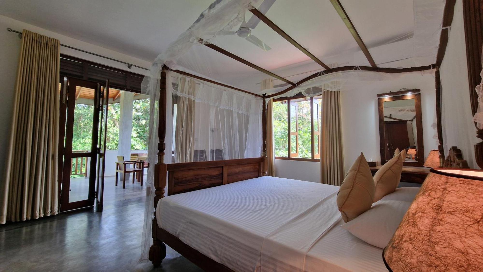 Villa Arana Bentota Exteriör bild