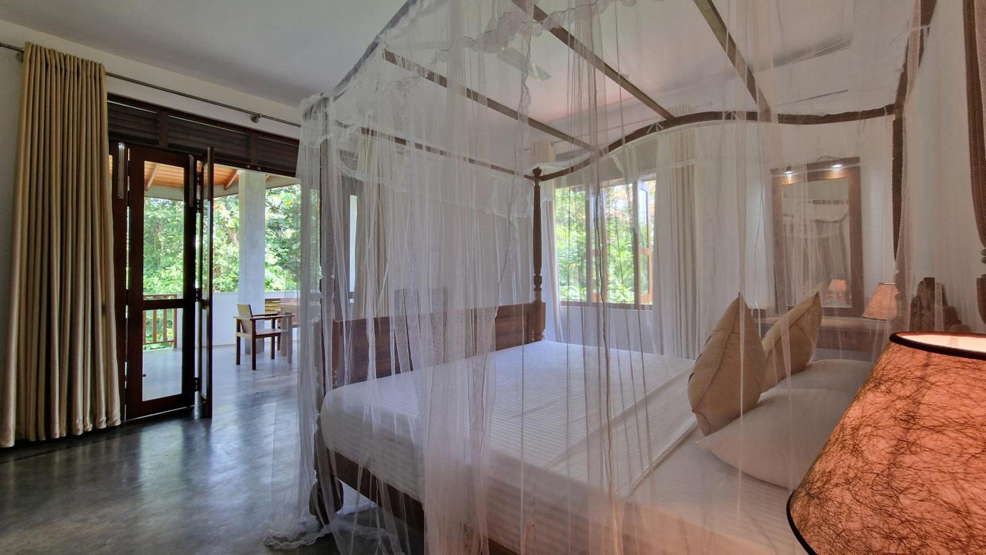 Villa Arana Bentota Exteriör bild