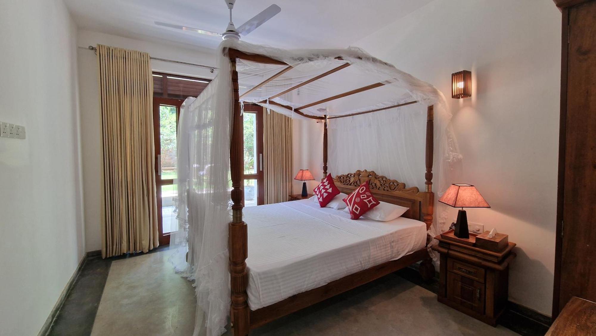 Villa Arana Bentota Exteriör bild